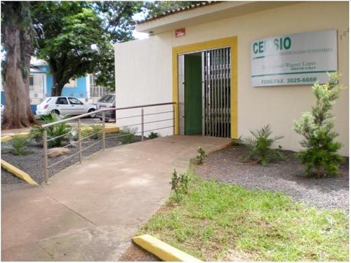 Fachada da CEFISIO - Clínica de Fisioterapia em Maringá